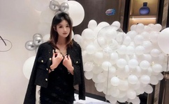 小SAO货边洗澡边CAO你动漫